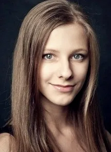 Лиза Арзамасова