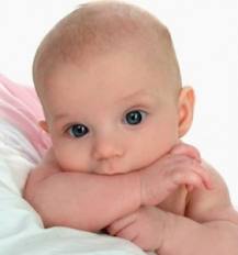 Потница у новорождённых: признаки и профилактика